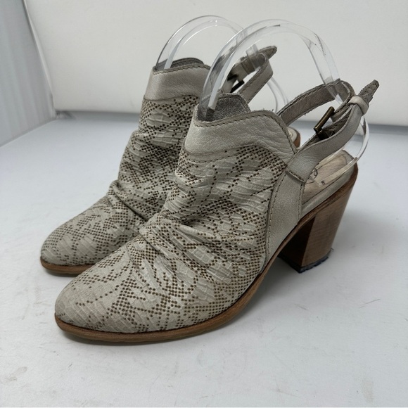 FREE PEOPLE Western Bootie Slingback Sz 38 Laser Cut Floral Leather Boot Boho - Picture 5 of 14